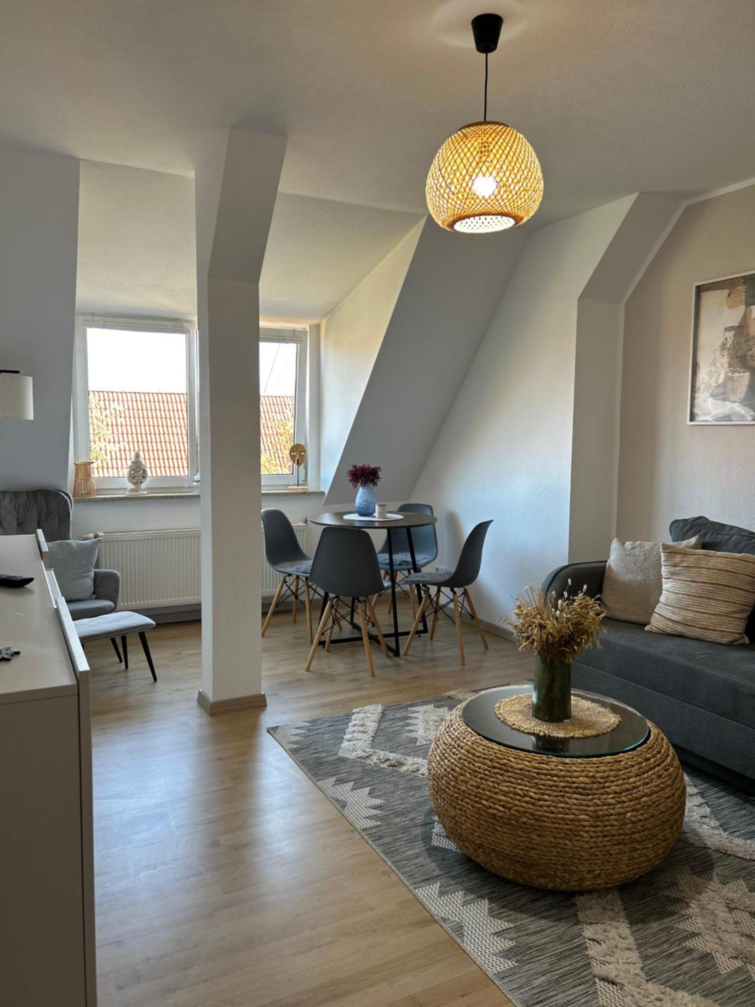 Gemuetliches Altstadtapartment Mit Balkon Und Smart Tv Erfurt Ngoại thất bức ảnh