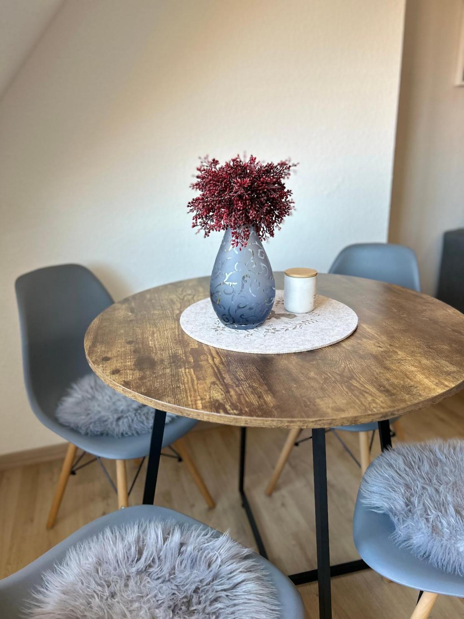 Gemuetliches Altstadtapartment Mit Balkon Und Smart Tv Erfurt Ngoại thất bức ảnh